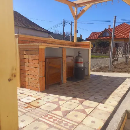 Idill Vendeghaz Tiszafüred