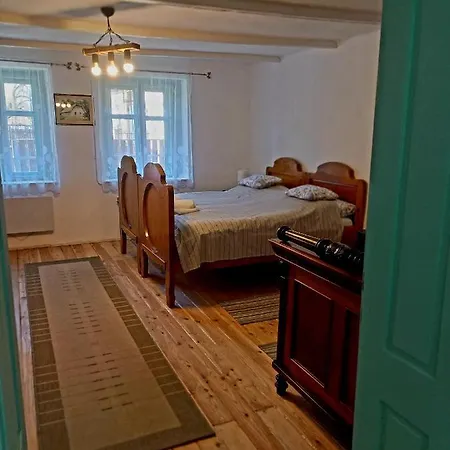 Idill Vendeghaz Villa *