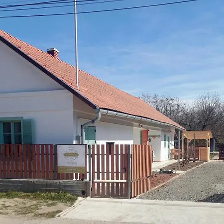 Villa Idill Vendeghaz Tiszafured