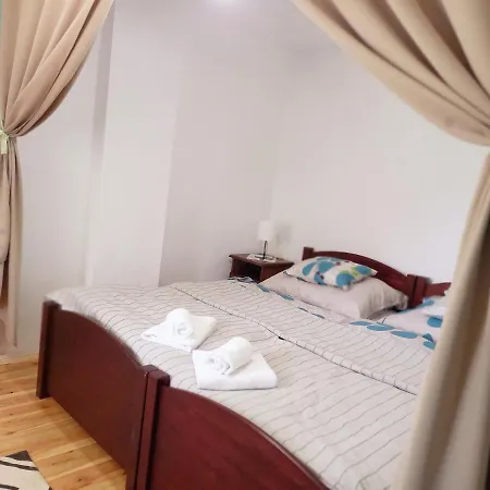 Idill Vendeghaz Villa *