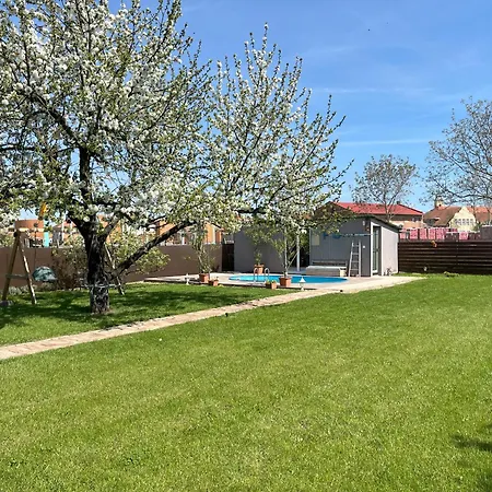 Idill Vendeghaz Villa Tiszafured